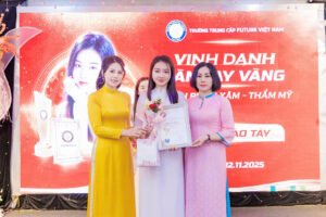 Lễ kỷ niệm ngày nhà giáo và vinh danh bàn tay vàng ngành làm đẹp thành công rực rỡ